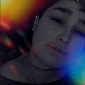 Meet your Posher, Aida